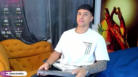 Snapshot of jaze_bradley chatting on October 14, 2025, 11:22 am jaze_bradley online show from October 14, 2025, 11:22 am