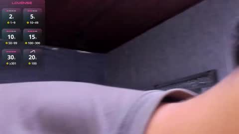 Snapshot of jaze_bradley chatting on October 23, 2025, 11:20 am jaze_bradley online show from October 23, 2025, 11:20 am