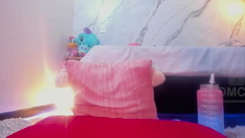 Snapshot of jazlynn_ chatting on February 10, 2025, 11:02 pm Jaz online show from February 10, 2025, 11:02 pm