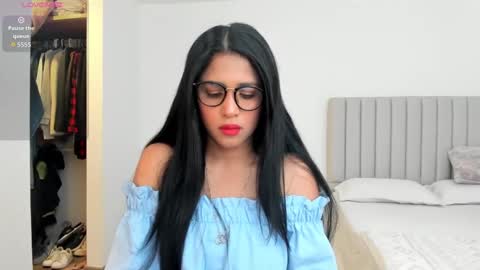 valentin online show from October 12, 2025, 7:07 am