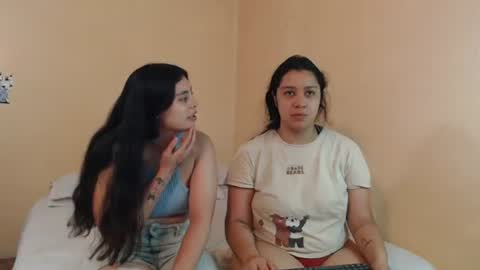 Jazmin and Scarlett online show from July 7, 2026, 7:40 pm