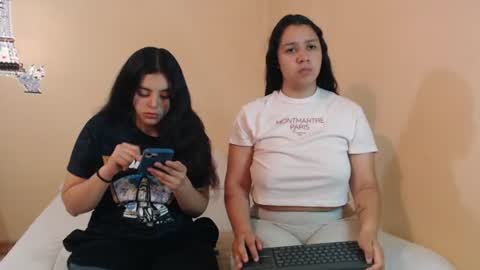Jazmin and Scarlett online show from July 10, 2026, 9:01 am