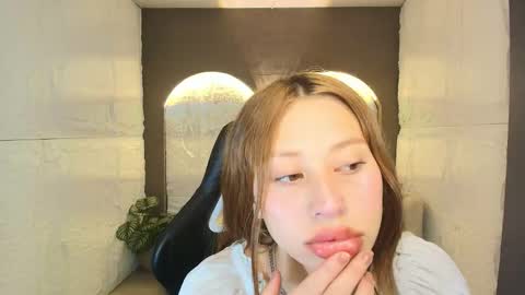 Jazmin online show from February 4, 2026, 3:01 am