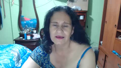 jazmim online show from January 20, 2025, 11:43 pm