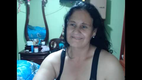 jazmim online show from January 21, 2025, 11:45 pm