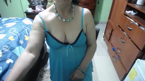 jazmim online show from February 9, 2025, 11:36 am