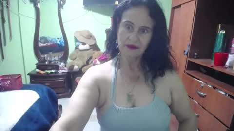 jazmim online show from February 12, 2025, 9:42 am