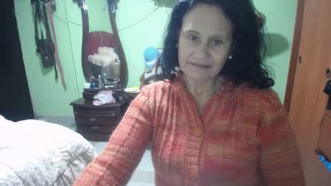 jazmim online show from March 4, 2025, 5:13 pm