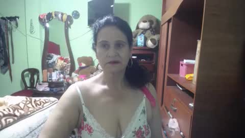 Snapshot of jazmin_rios chatting on October 12, 2025, 11:31 am jazmim online show from October 12, 2025, 11:31 am