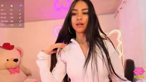 Snapshot of jazmin_tay chatting on October 6, 2025, 11:40 am Jazmin  online show from October 6, 2025, 11:40 am