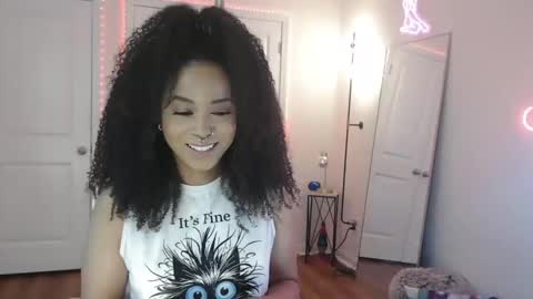 Jazmine Fox online show from March 3, 2026, 6:36 pm