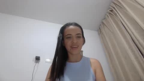 Snapshot of jazminojeda chatting on September 21, 2025, 5:09 am jazminojeda online show from September 21, 2025, 5:09 am