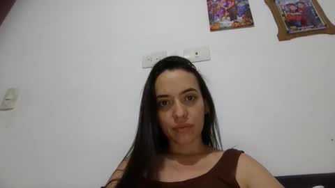 Snapshot of jazminojeda chatting on October 21, 2025, 4:35 am jazminojeda online show from October 21, 2025, 4:35 am