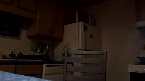 Snapshot of jbeautyxx chatting on October 12, 2025, 2:32 am J Nicole online show from October 12, 2025, 2:32 am