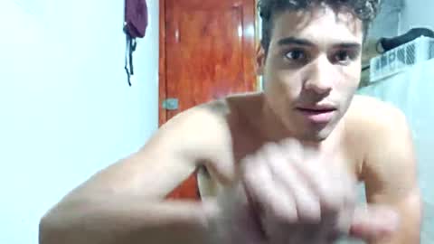 Snapshot of jbunny03 chatting on September 17, 2025, 3:08 am Lin online show from September 17, 2025, 3:08 am