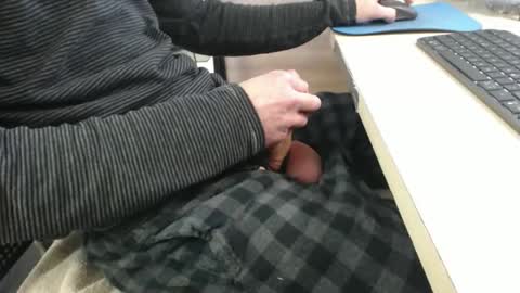 Snapshot of jc200000 chatting on April 7, 2026, 5:35 pm jc200000 online show from April 7, 2026, 5:35 pm