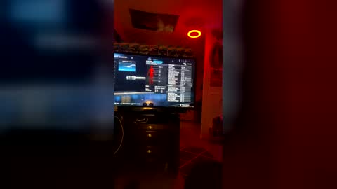 LadronDeCorazones online show from January 10, 2026, 11:34 am