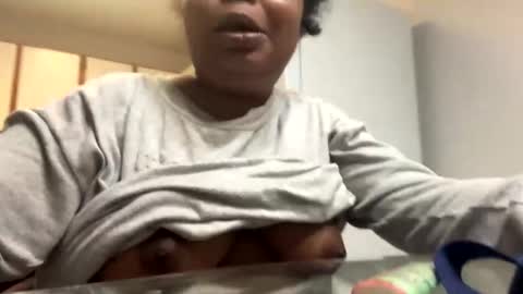 JCCaramelbarbie online show from January 19, 2025, 4:14 pm