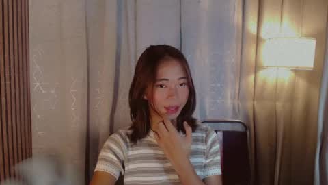 vivian online show from July 13, 2026, 3:26 pm