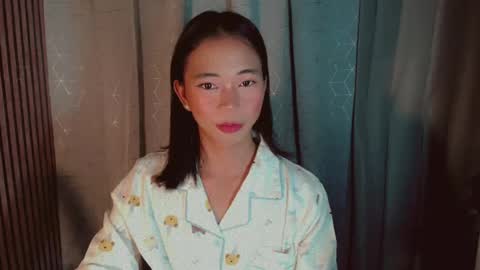 vivian online show from August 3, 2026, 2:54 pm