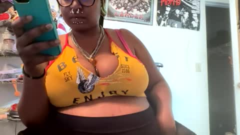 jdx00 online show from November 17, 2025, 4:13 pm