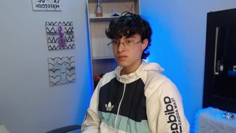 jeam_hot online show from January 18, 2025, 9:34 pm