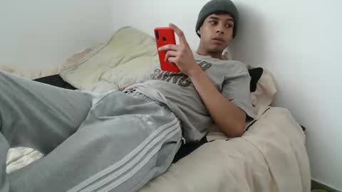 jeampier_sexy online show from January 11, 2025, 6:01 pm