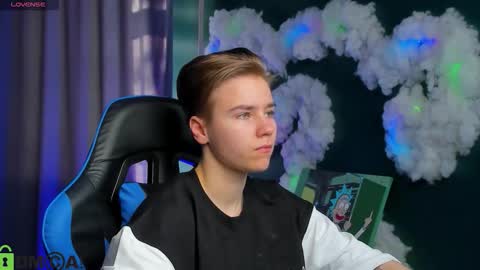 jean_wilsons online show from September 20, 2025, 10:16 am