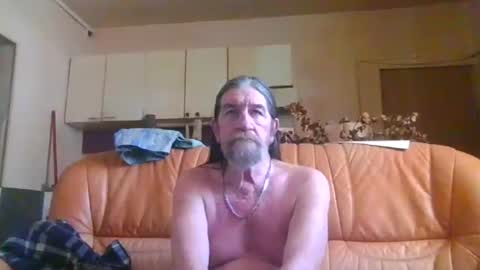 jeanclaude1959 online show from July 18, 2026, 10:08 am