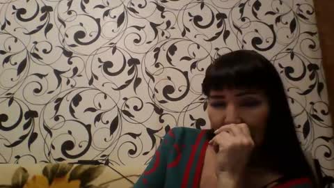 JeaneDavis online show from December 18, 2024, 5:52 pm