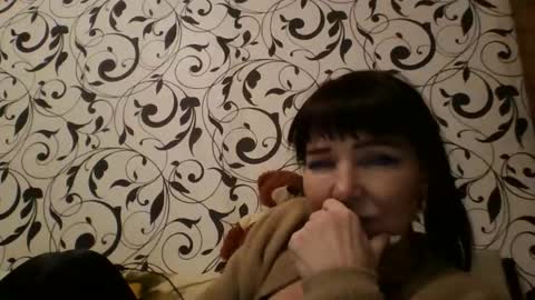 JeaneDavis online show from January 7, 2025, 9:03 pm