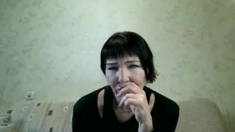 JeaneDavis online show from May 3, 2026, 2:01 pm