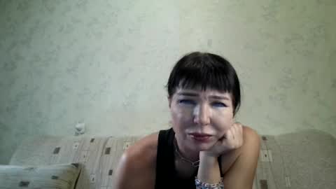 JeaneDavis online show from July 8, 2026, 1:26 pm