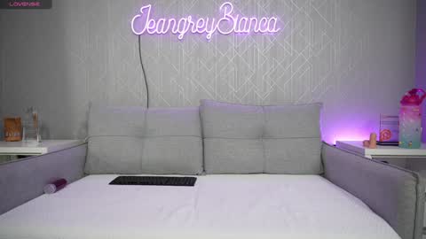 Bianca online show from January 28, 2025, 11:50 pm