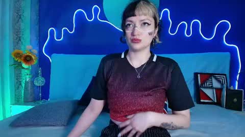 Jean online show from May 8, 2026, 7:41 pm