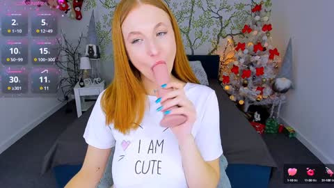 jeanniefox_ online show from December 29, 2024, 11:18 am