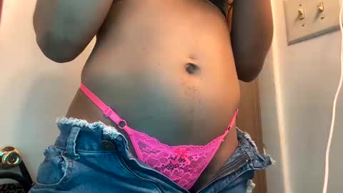 jeddahdolly online show from January 31, 2025, 4:58 am