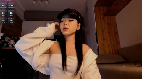 jee__son online show from September 22, 2025, 1:35 pm