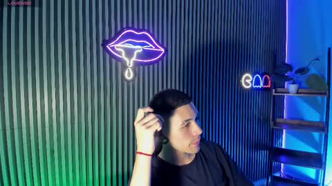 Jeff  online show from November 14, 2025, 12:04 pm