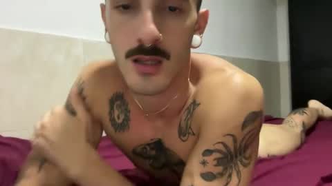 Snapshot of jeff_cube chatting on September 30, 2025, 9:42 pm Jeff and Mugi  Independent model online show from September 30, 2025, 9:42 pm