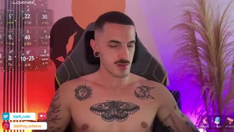 Jeff and Mugi  Independent model online show from March 19, 2026, 4:55 pm