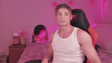 Snapshot of jeff_enigma chatting on February 17, 2025, 8:04 pm jeff_enigma online show from February 17, 2025, 8:04 pm