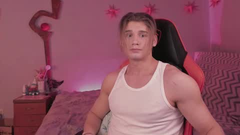 Snapshot of jeff_enigma chatting on March 10, 2025, 12:18 am jeff_enigma online show from March 10, 2025, 12:18 am