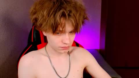 Snapshot of jeffreyue chatting on October 2, 2025, 1:29 pm Jeffrey online show from October 2, 2025, 1:29 pm