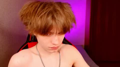 Snapshot of jeffreyue chatting on October 11, 2025, 5:44 pm Jeffrey online show from October 11, 2025, 5:44 pm