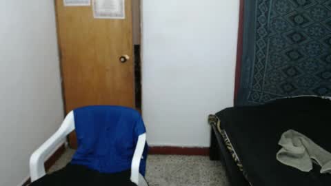 Snapshot of jefmuscletw chatting on October 8, 2025, 3:09 pm brayam online show from October 8, 2025, 3:09 pm