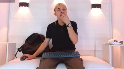 jeic 18 online show from October 8, 2025, 4:15 pm