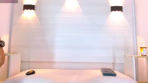 jeic 18 online show from October 9, 2025, 12:36 pm