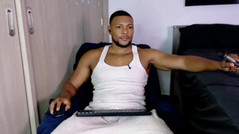 jeicowesst online show from May 5, 2026, 8:50 pm