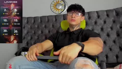 Snapshot of jeins_carter chatting on January 11, 2025, 1:43 pm JC online show from January 11, 2025, 1:43 pm